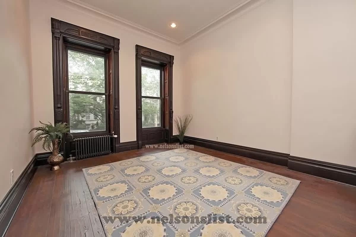 533 3rd Street