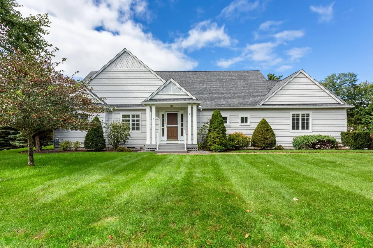 New Condo Listing – 1 Lakespur Lane, Brunswick, Maine – $725,000