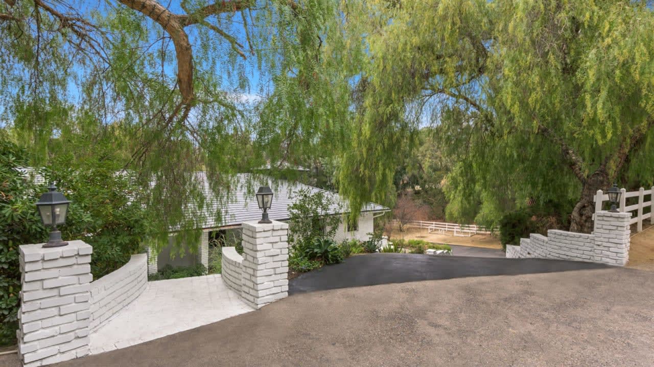 25010 Jim Bridger RD