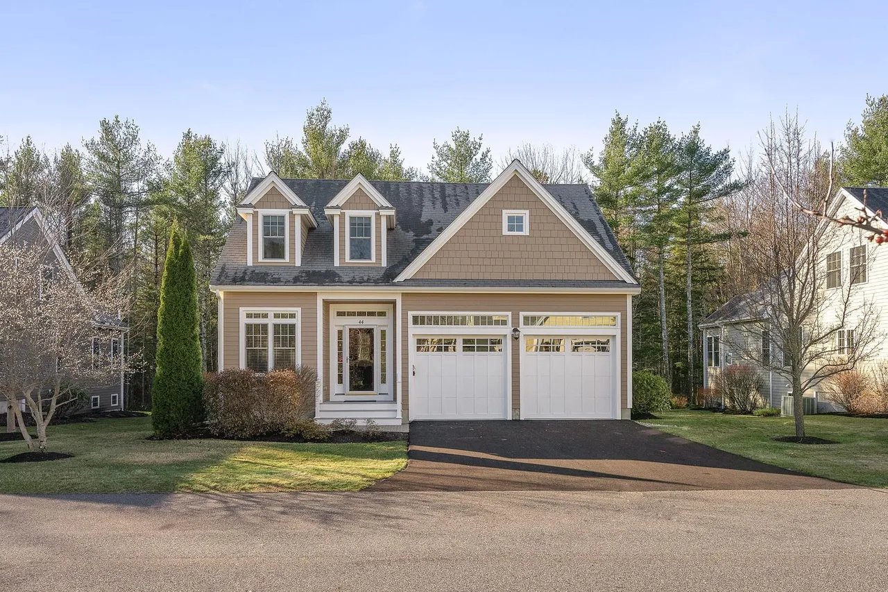 Home for Sale – 44 Sycamore Lane 44, Kennebunk, ME – $517,000