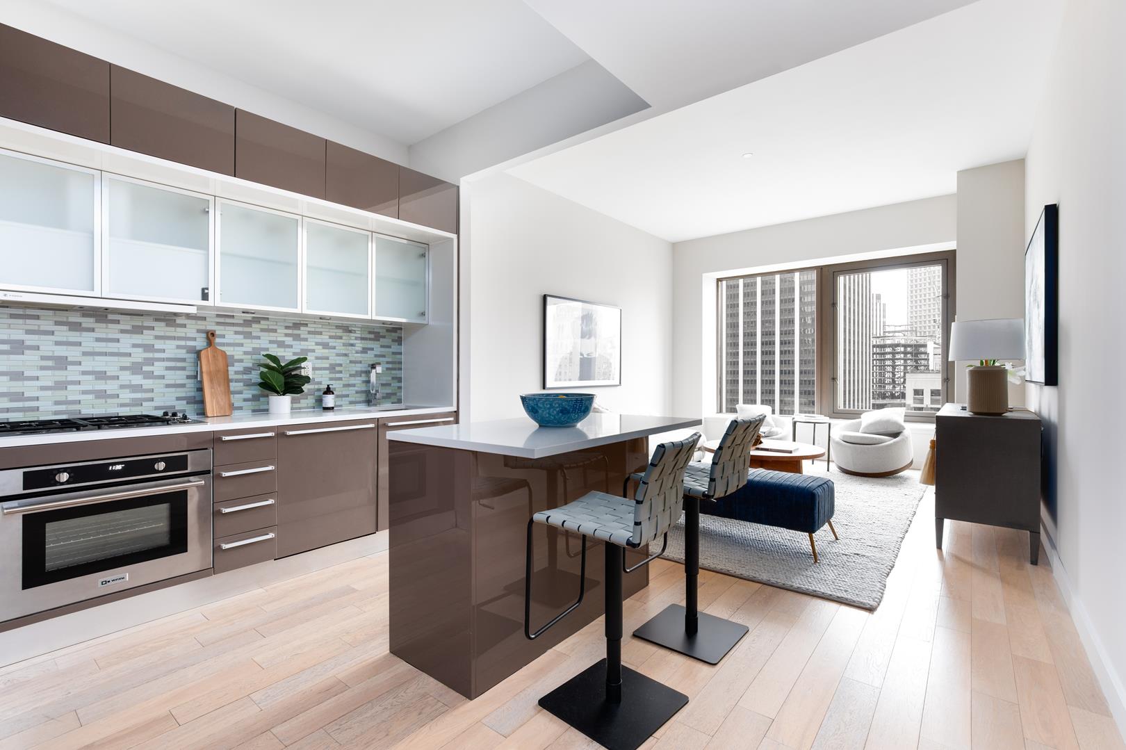 75 Wall Street, Apt 31-E
