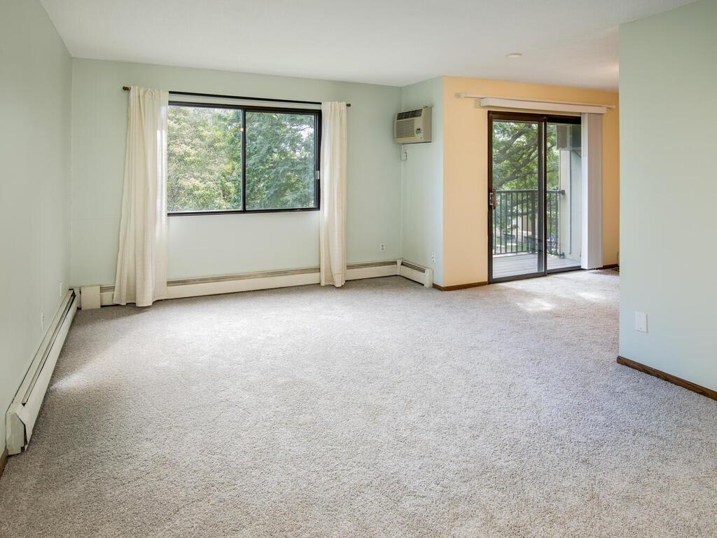 4101 Parklawn Ave Unit 320