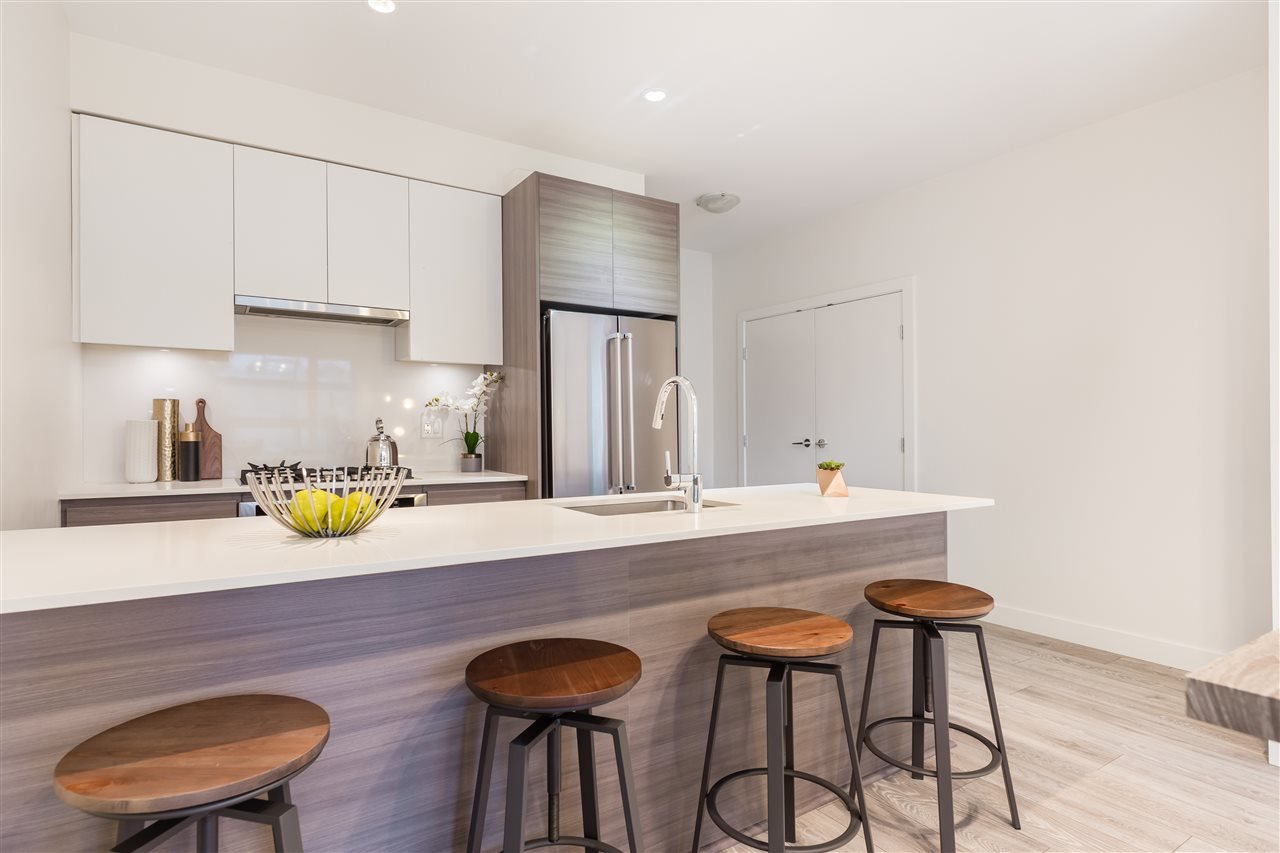 204-4468 Dawson St