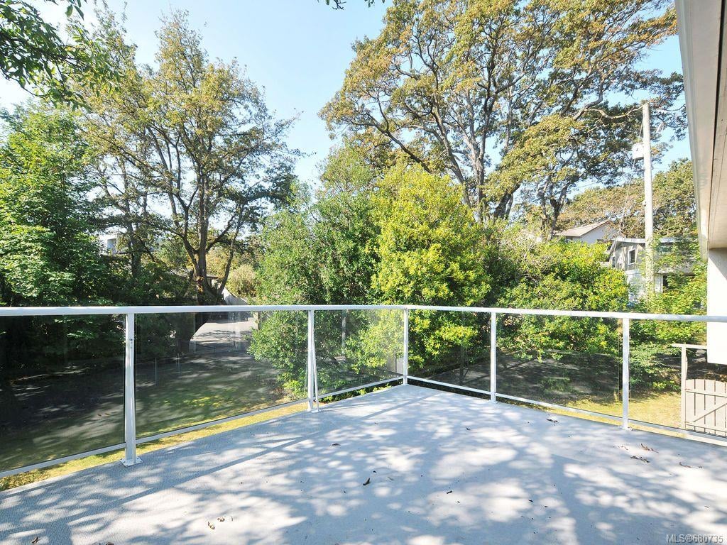 1259 Tattersall Dr, Saanich