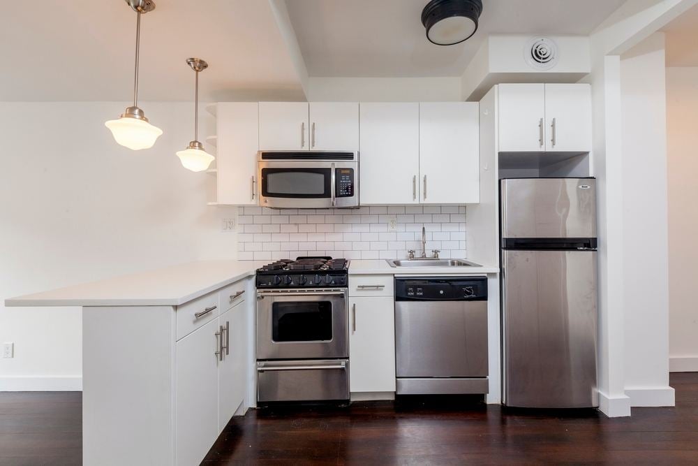 255 West 14th Street