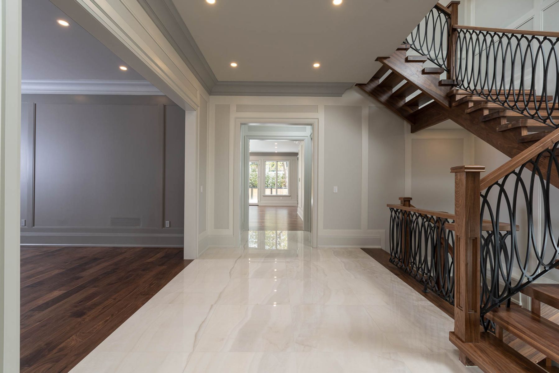 49 Dunvegan Rd