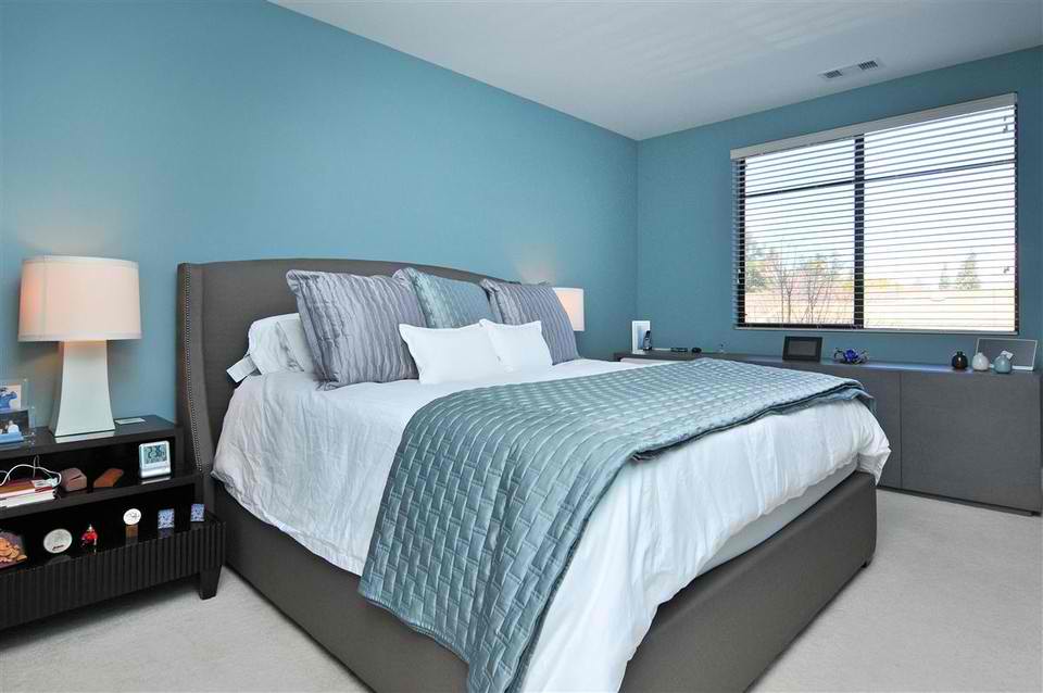 800 High Street #205