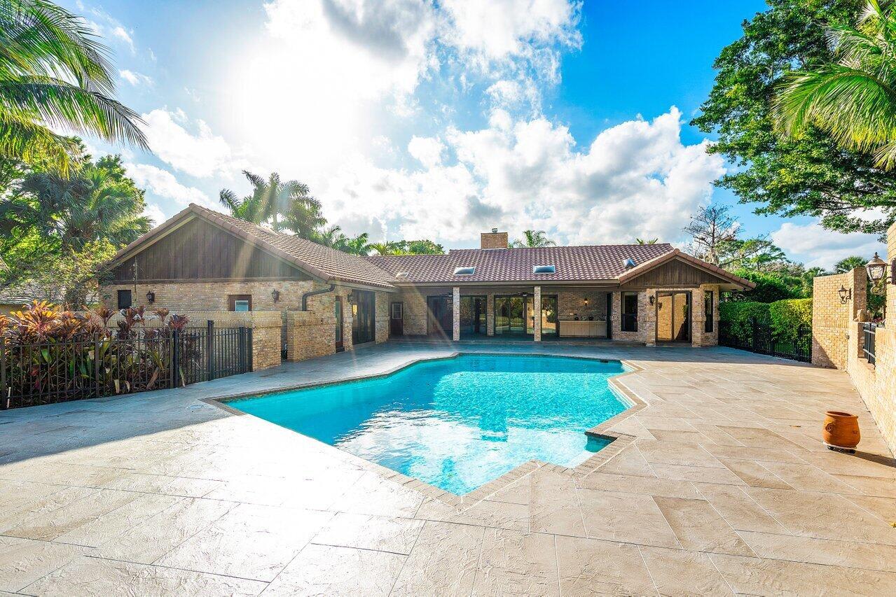 8000 NW 47th Dr
