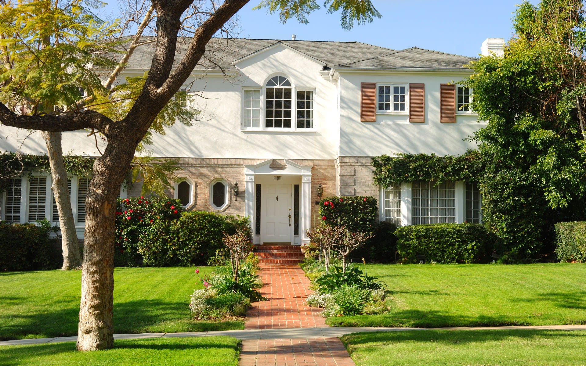 Napa Valley property experience represented by Carolyn Roberts
