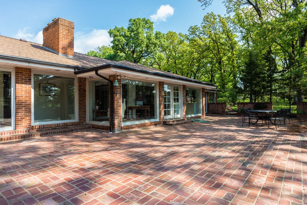 All Brick Ranch Home on Private Cul-De-Sac