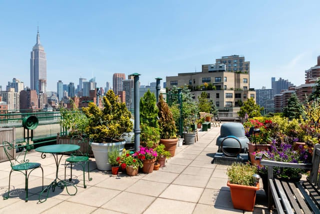 245 E 24th St., #11D