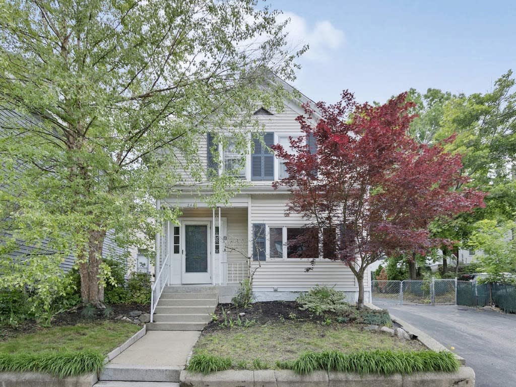 244 Crescent St