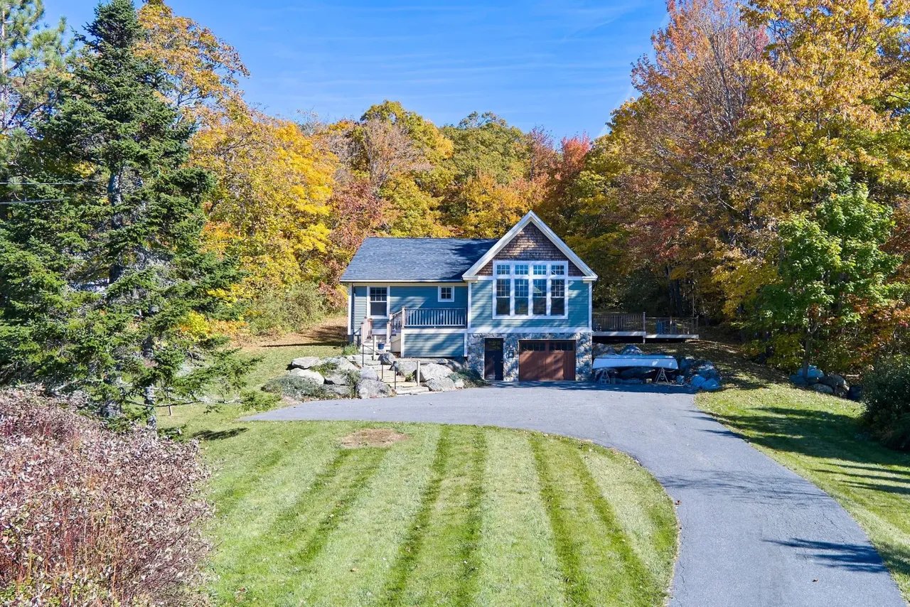 New Listing! 109 Washington Street, Camden, ME 04843 – $775,000