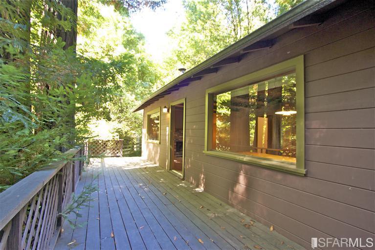 960 Austin Creek Rd