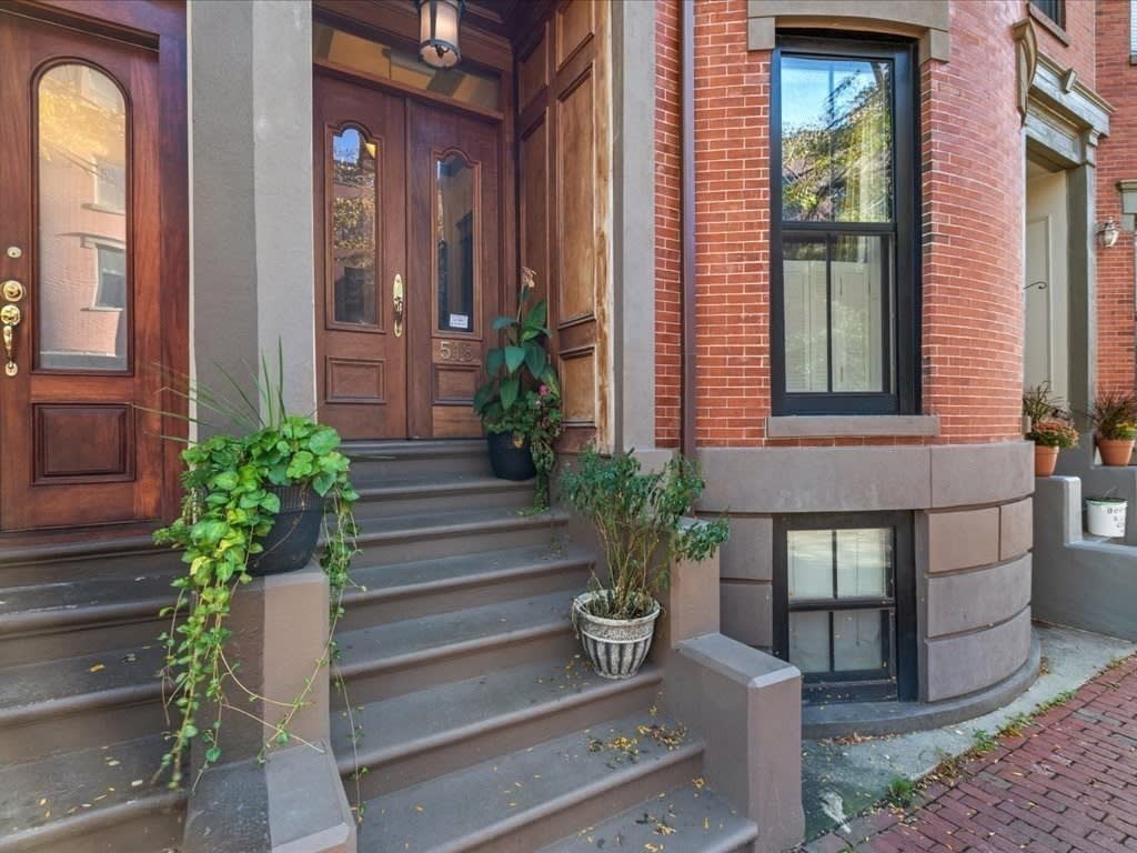518 Shawmut Ave, #4