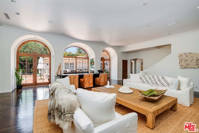 Villa Grove