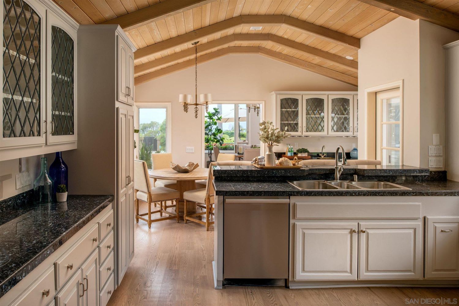 6331 Camino De La Costa