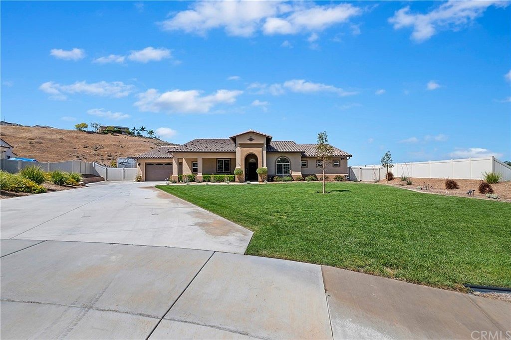 3430 Shandell Ct
