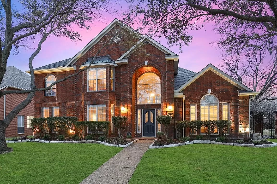 243 Black Oak