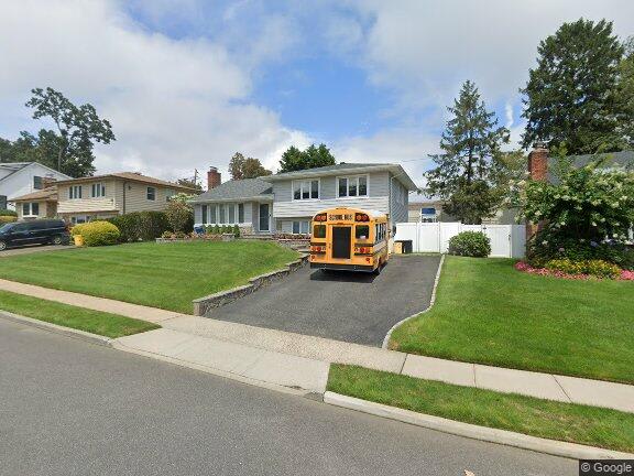 7 Mahan Rd 