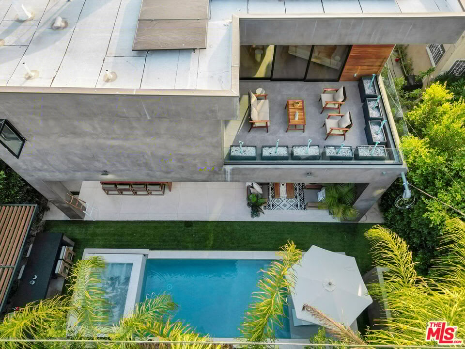 Oasis Retreat
