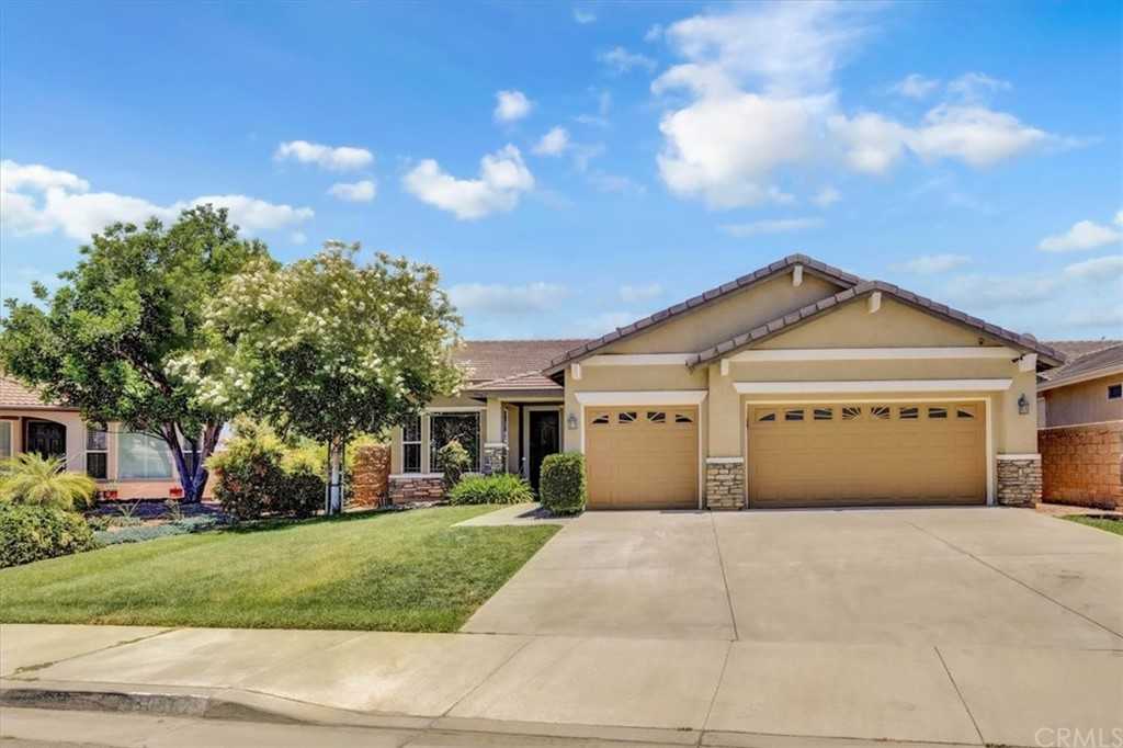 30662 Young Dove Street