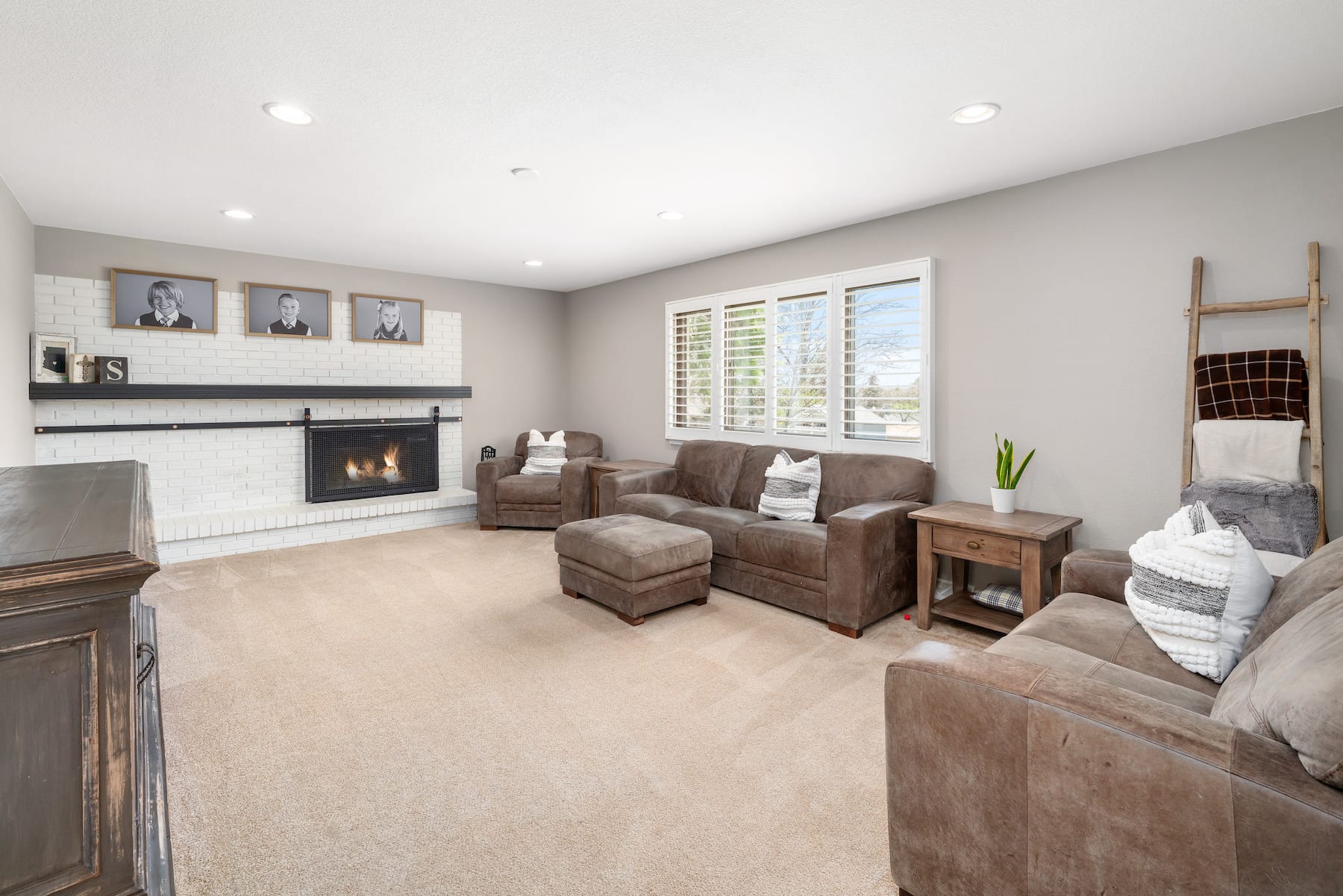 6378 W Roxbury Drive