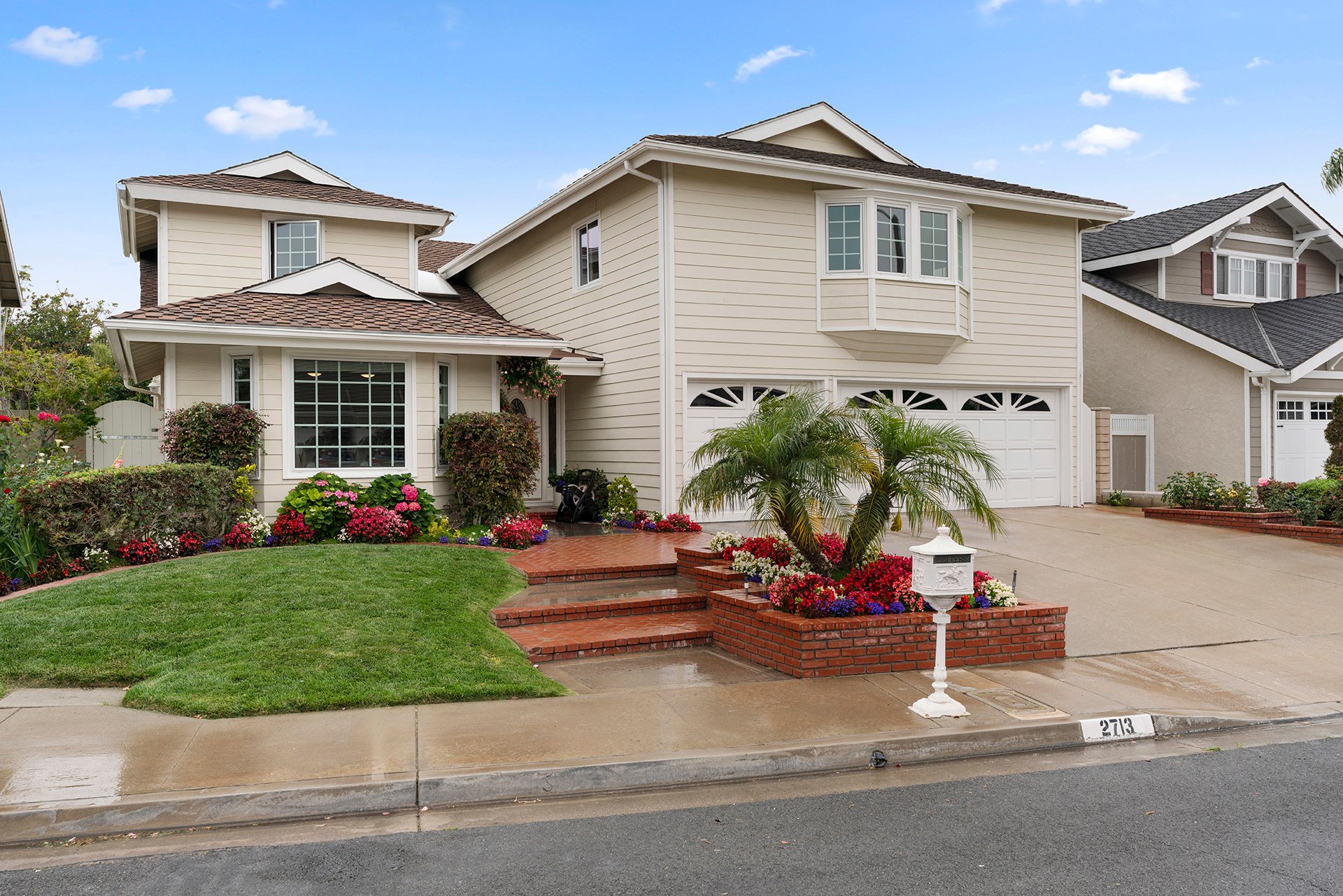 2713 Starbird Dr