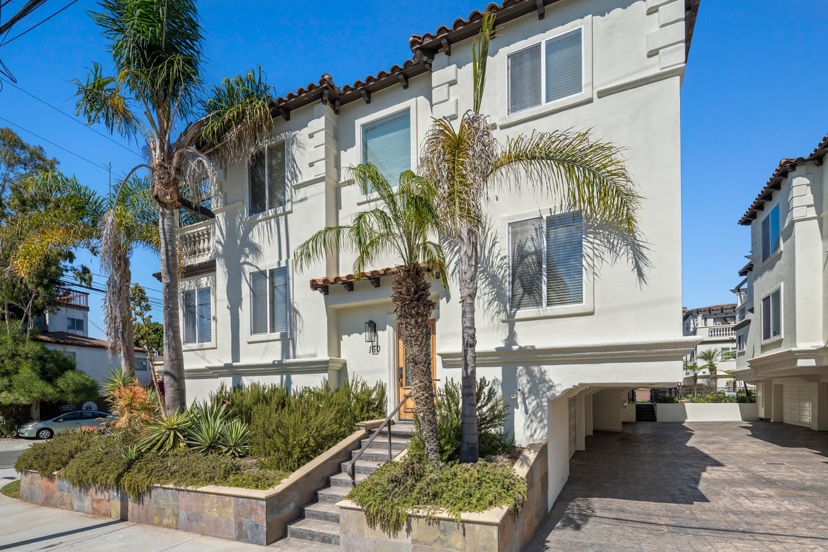 160 Ardmore Ave, Hermosa Beach