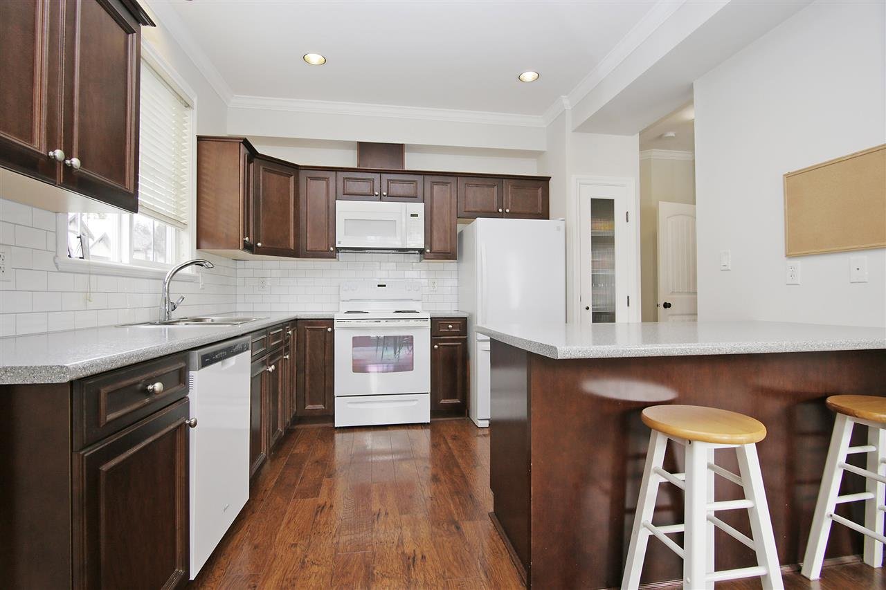 16-6577 Southdowne Pl
