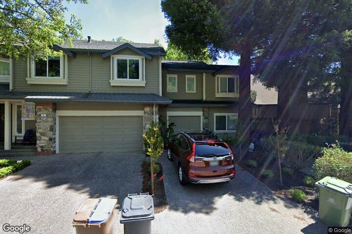 7 Deer Creek Ct