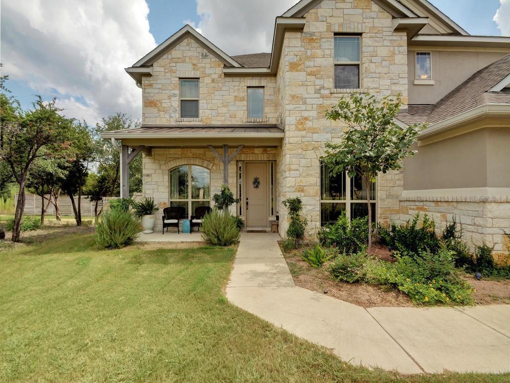 9808 Peakridge Dr