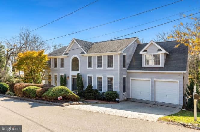 2549 Carrollton Rd