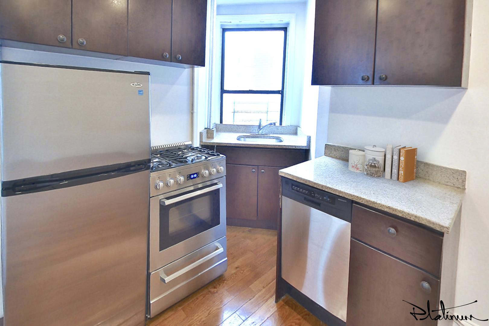 140 Orchard Street, Apt 7