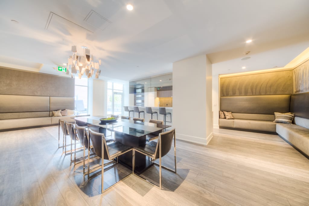 FOREST HILL CORNER SUITE