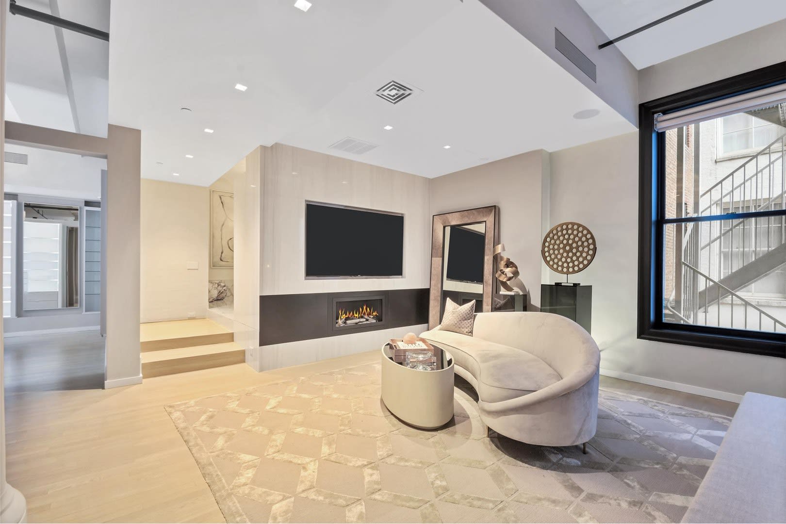 476 Broadway 