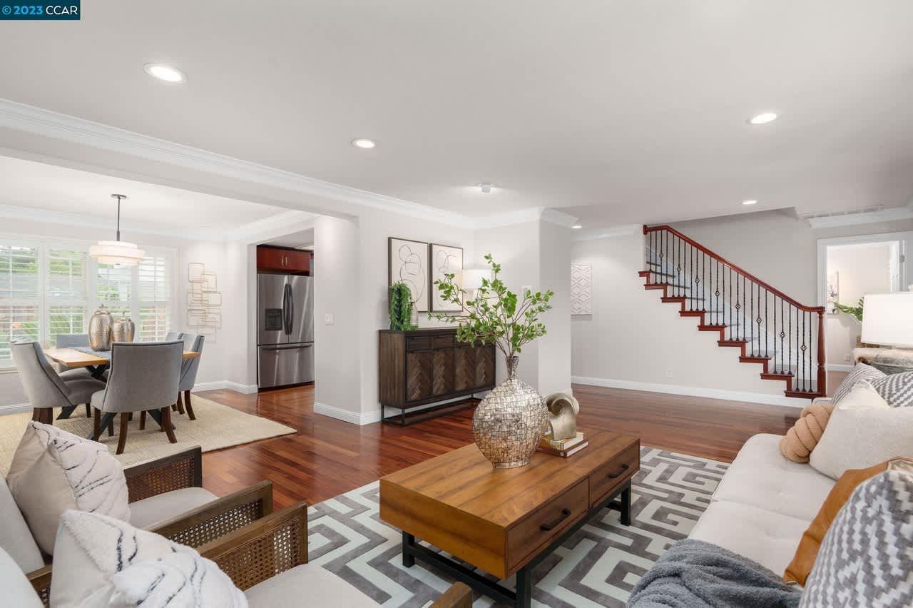 2572 Shadow Mountain Court