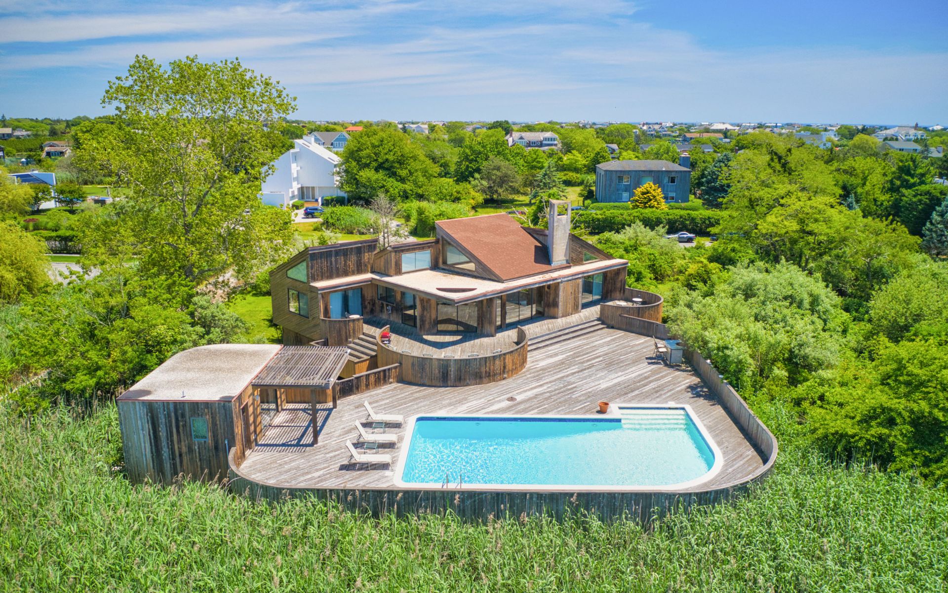 17 Stillwaters Ln