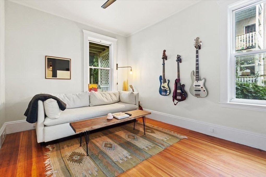 253 E Cottage #1