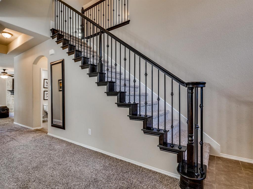 2509 Whispering Pines Drive