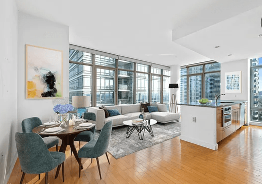 1 NORTHSIDE PIERS #20B