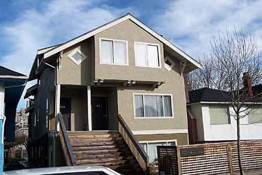 935 W 17th Ave