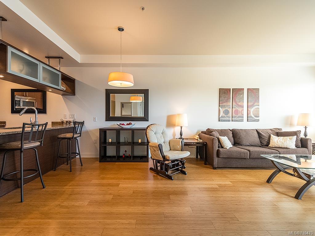 312-4394 West Saanich Rd, Saanich