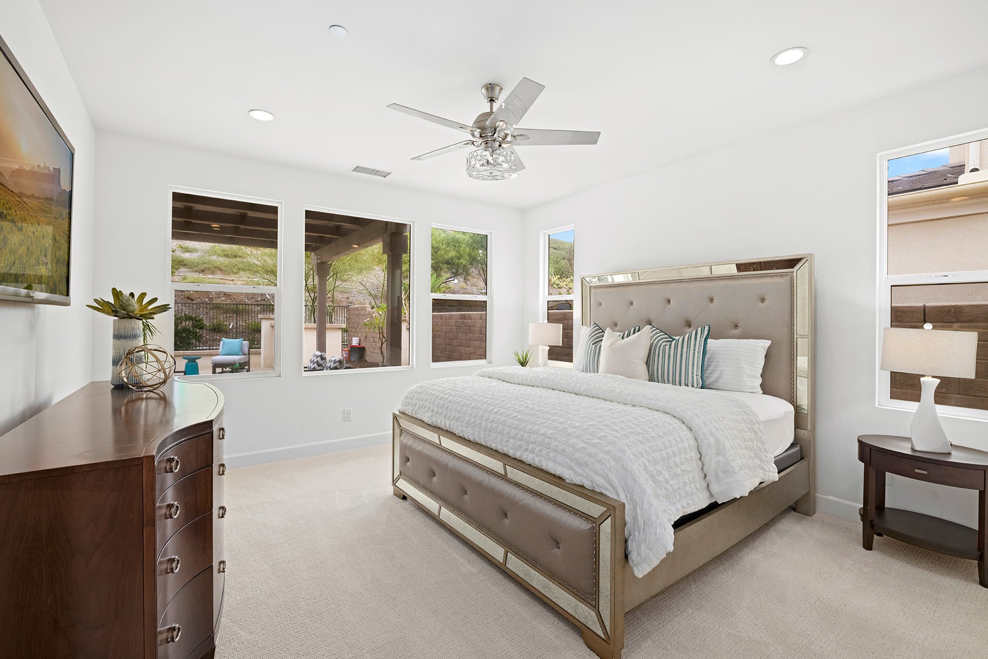 2773 Alamitos 