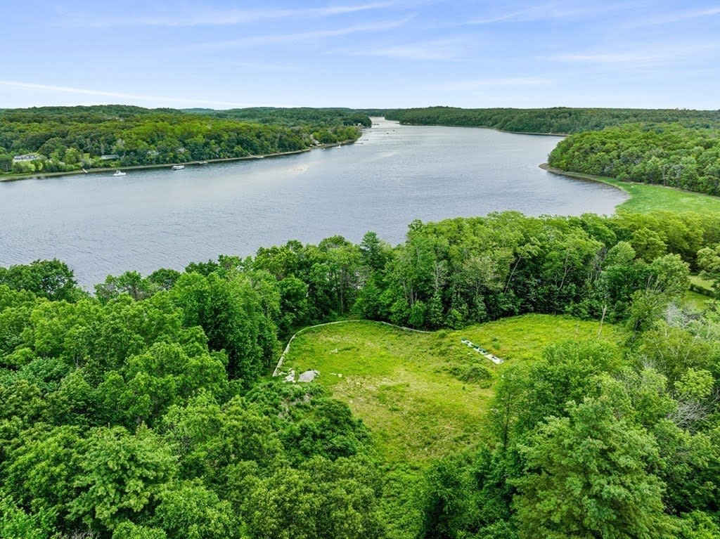 West Newbury: A Charming Little Town Nestled by the River and Woods