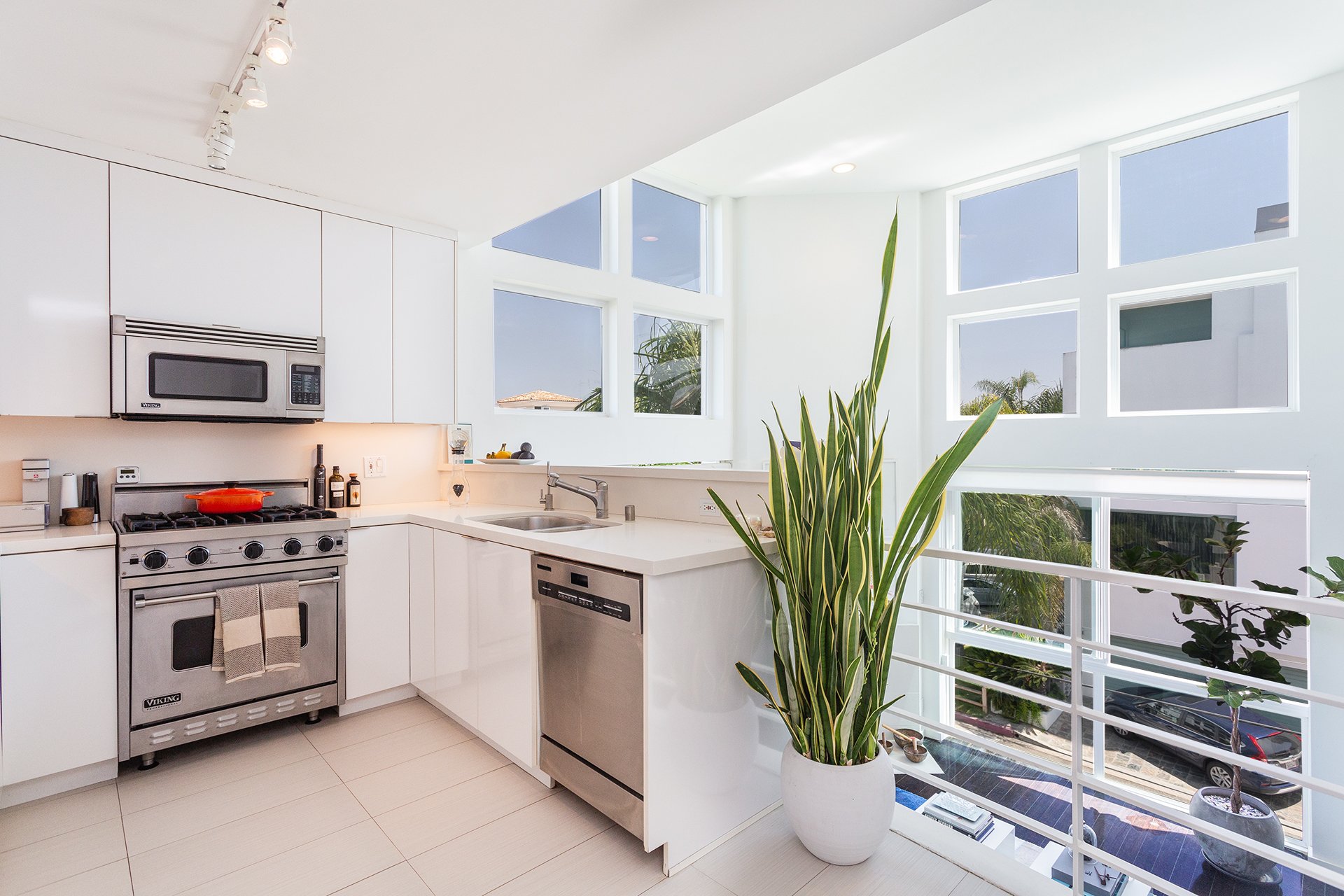 24 Yawl St, #3, Marina Peninsula