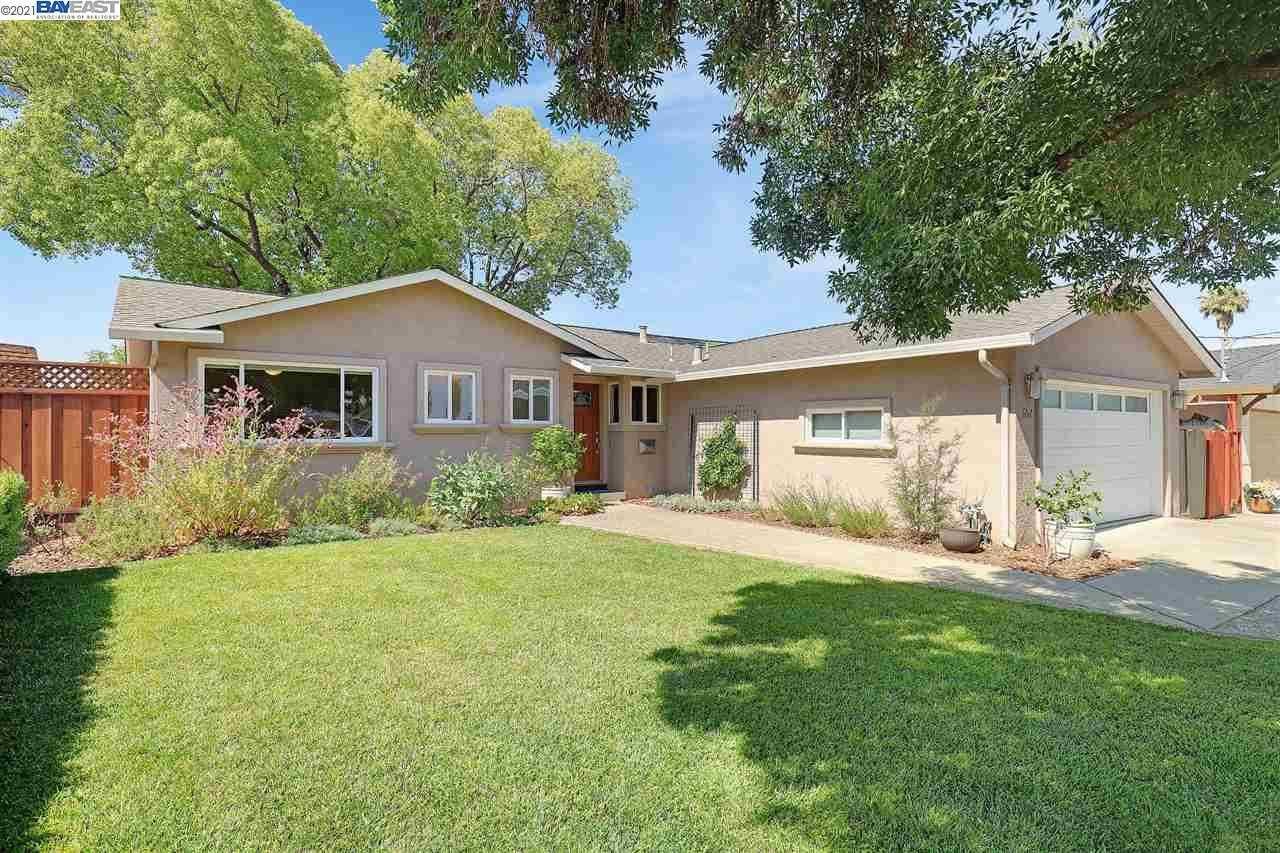 657 Los Alamos