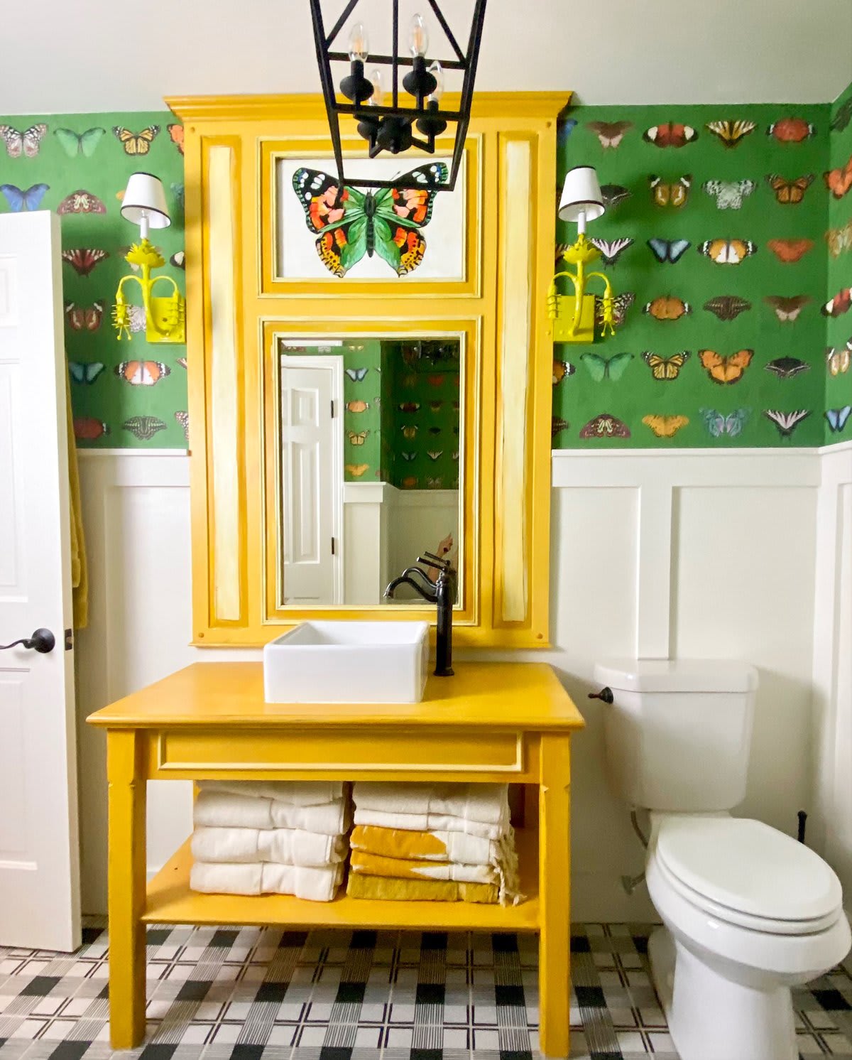 House Tour: Gorgeous Greens