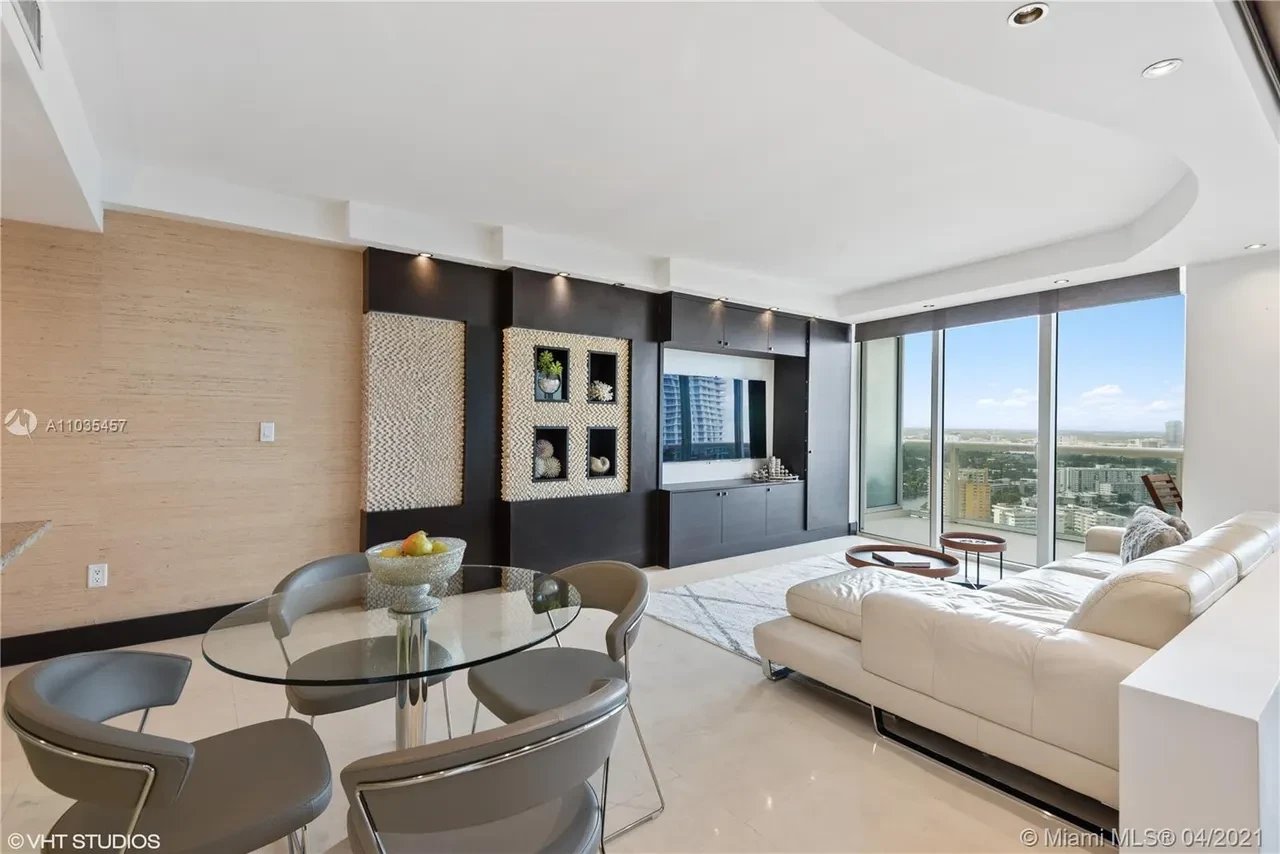 1800 S Ocean Drive, #3109