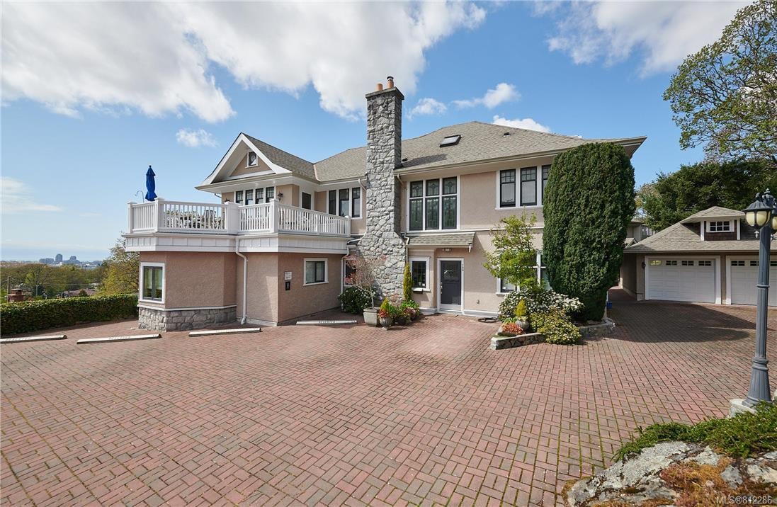 108-1196 Clovelly Terr